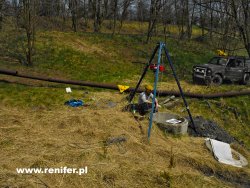 Prace nad studnią rewizyjną