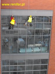 Mycie powierzchni szklanych - Bonarka City Center